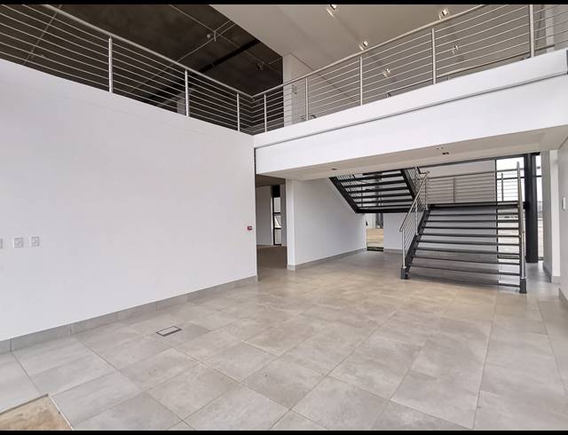 13,000M² WAREHOUSE TO LET IN GLEN MARAIS